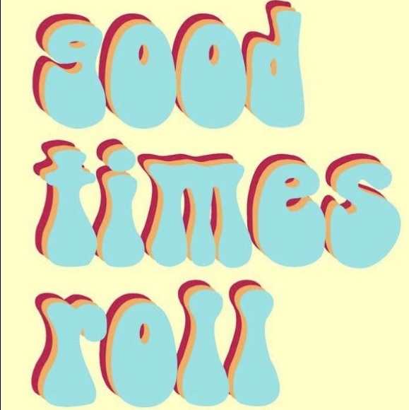 Meet your Poshers, Silvia and Mia👗 - Picture 1 of 1